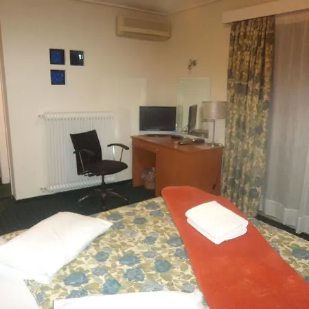Nestorion Hotel 2*