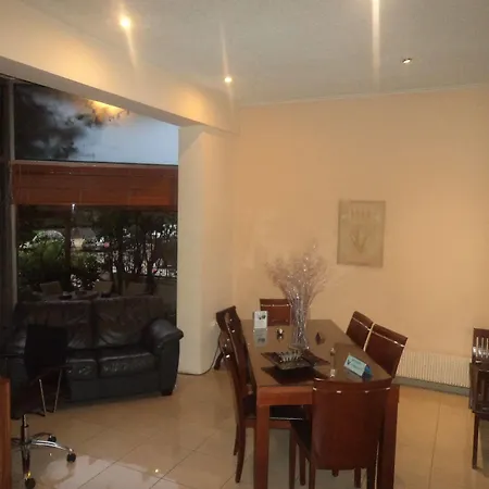 Nestorion Hotel 2*